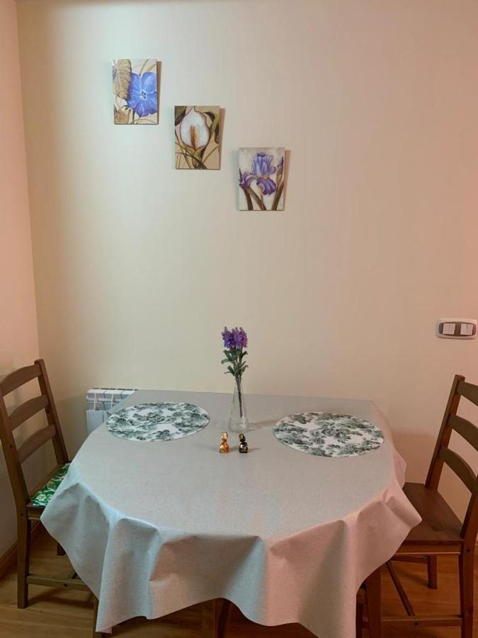 Apartamento Mota-2 Huca-Los Prados; Parking Y Wifi Gratis Oviédo Exterior foto